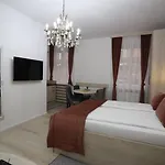 Artee Free Garage Parking * Saraybosna