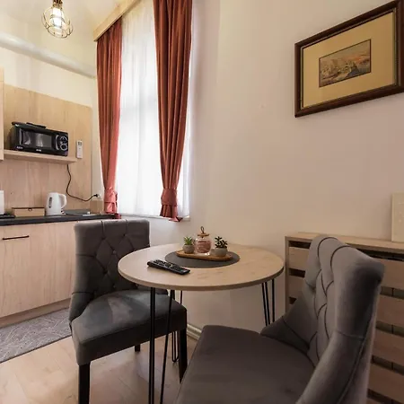 Artee Free Garage Parking Apartman Szarajevó