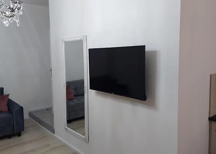 Artee Free Garage Parking