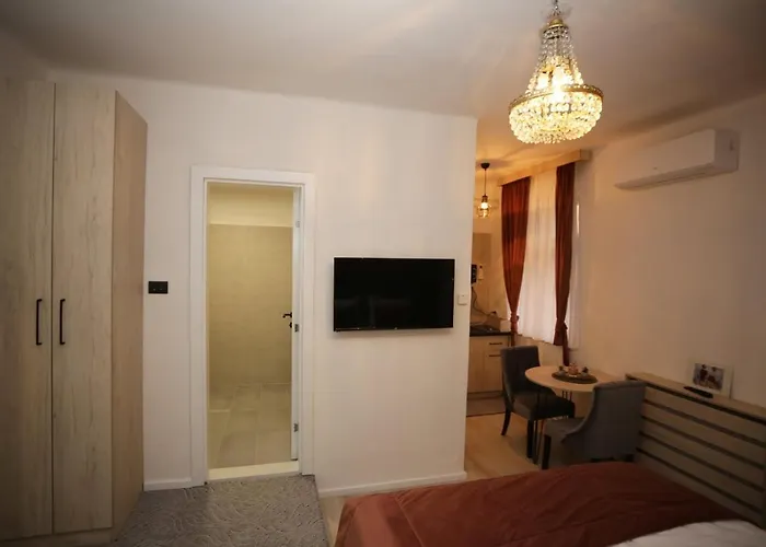 Artee Free Garage Parking Lägenhet *